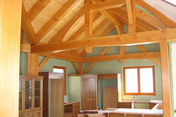 Purcell-Peaks-Invermere-BC-Canadian-Timberframes-Kitchen
